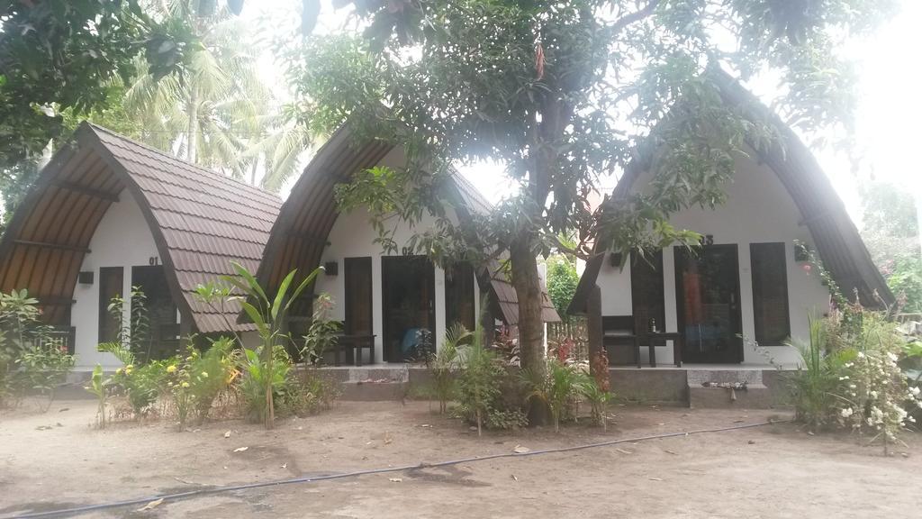Hello Lumbung Homestay Gili Air Exteriér fotografie